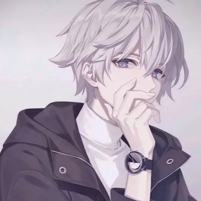 独臂店主免费为七旬老人修亡子手机